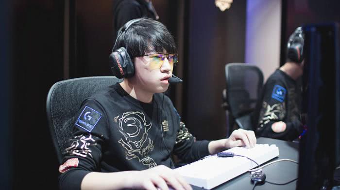 与底角45 与底角45